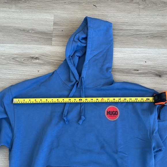 Hugo Decrincio Logo Graphic Hoodie
HUGO runs small - Picture 9 of 10